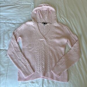 Tommy Hilfiger Cable Knit Pullover V-Neck Sweater with a Hoodie